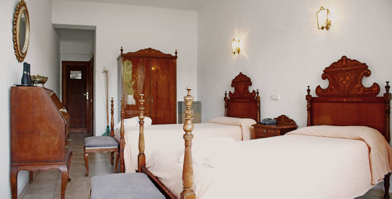 Hotel Gaya Peguera Esterno foto